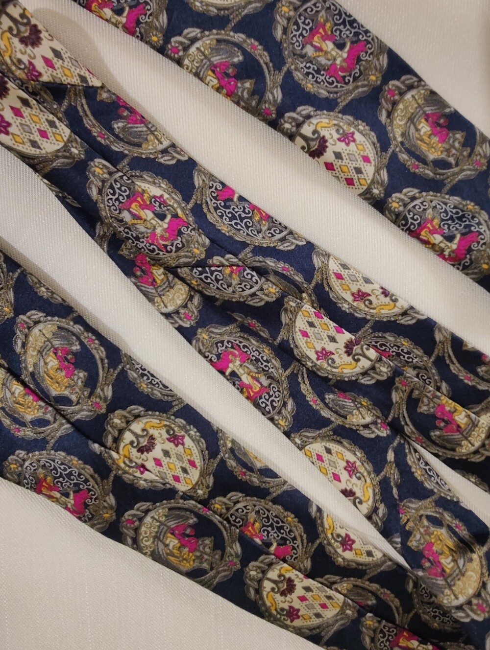 Brioni Navy Silk Tie with Renaissance Inspied Gold Medallions and Figures - Picture 8 of 10